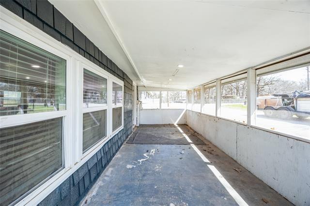 Building Photo - 229 Sherman Dr