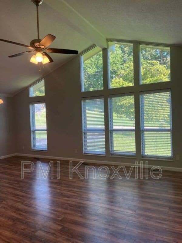 Photo - 11704 Foxford Dr House