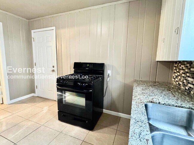 Foto del edificio - 917 S Urbana Ave