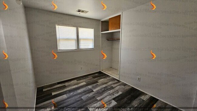 Foto del edificio - Hamlet 3 bedroom 1 bath
