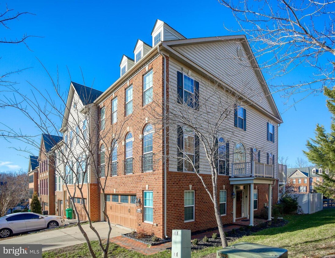 Primary Photo - 15110 Nancy Gibbons Terrace