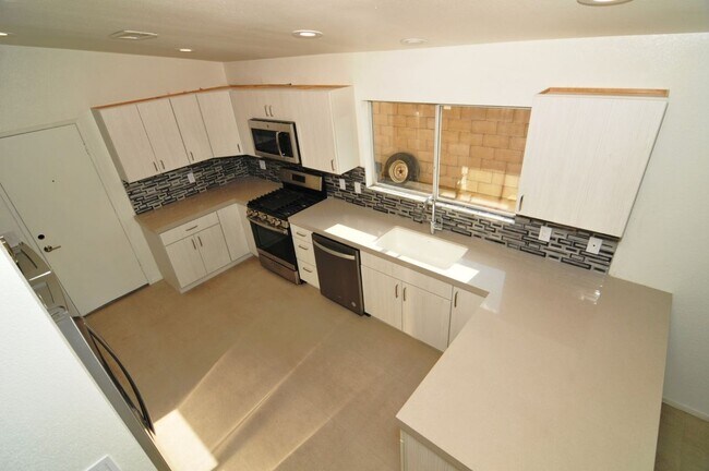 Building Photo - 68050 Espada Rd