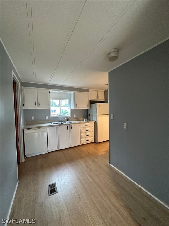 Building Photo - 8406 Sevigny Dr