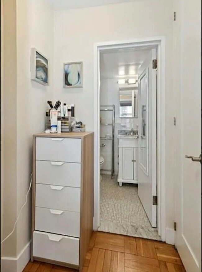 Foto del edificio - 35 E 38th St