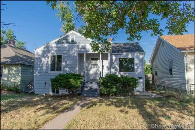 Foto del edificio - 3403 Hynds Blvd