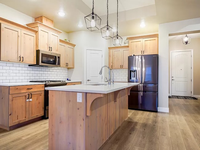 Building Photo - 3761 Native Dancer Dr