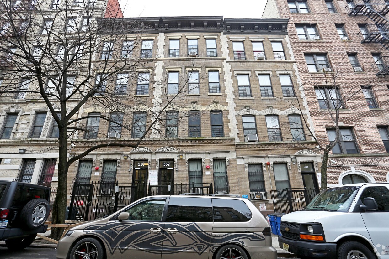 Building Photo - 552 W 156th St