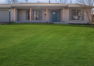 Building Photo - 6241 Winifred Dr