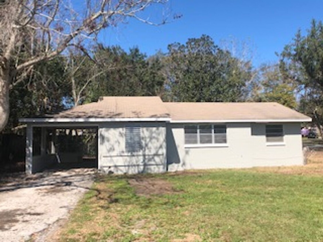 Primary Photo - 3 Bed 1 Bath Home Pet Friendly With Fenced...