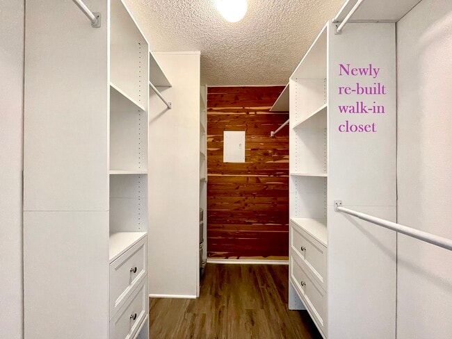 Walk In Closet - 211 Crystal Cove Apts LLC