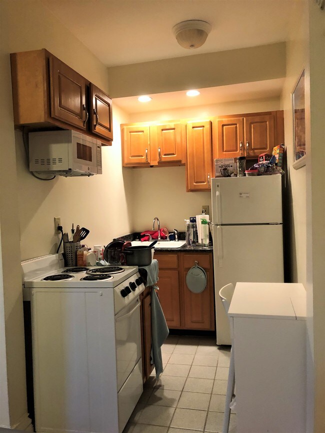 Building Photo - 40 Queensberry St