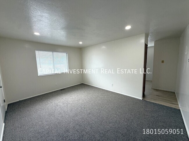 Photo - 2342 S 600 E Apartment