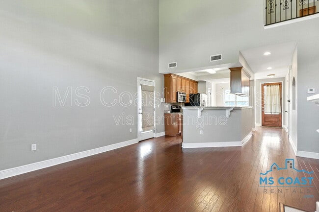 Building Photo - 17194 Palm Ridge Dr
