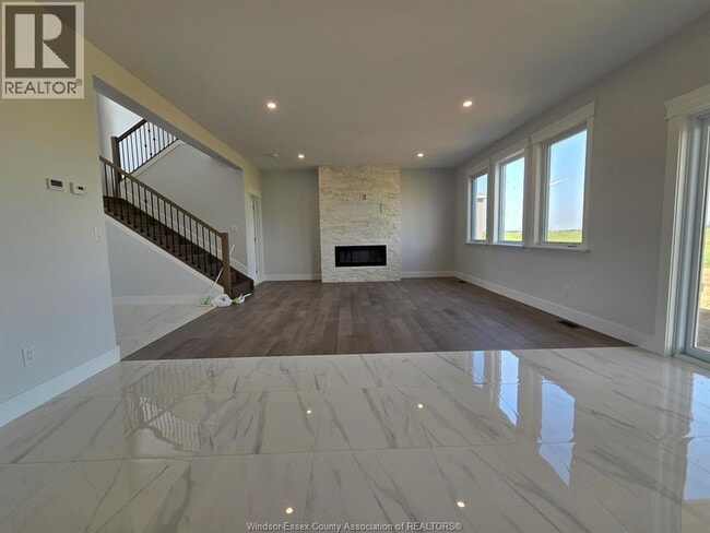 Building Photo - 4434 Belmont Ave