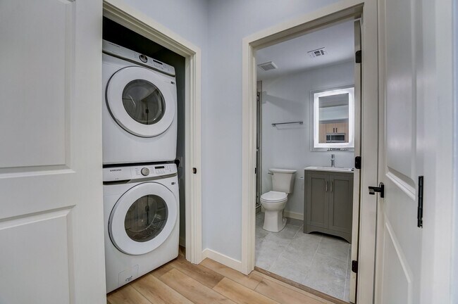 Photo - 1112 E Berks St (Philadelphia, PA) Apartment