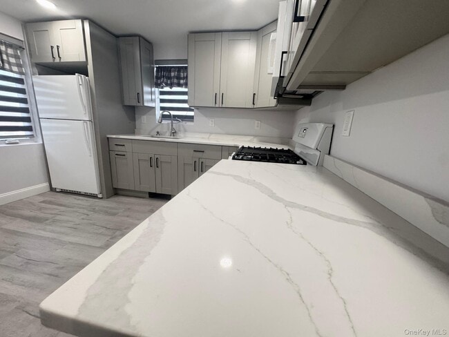 Foto del edificio - 221 US-9W