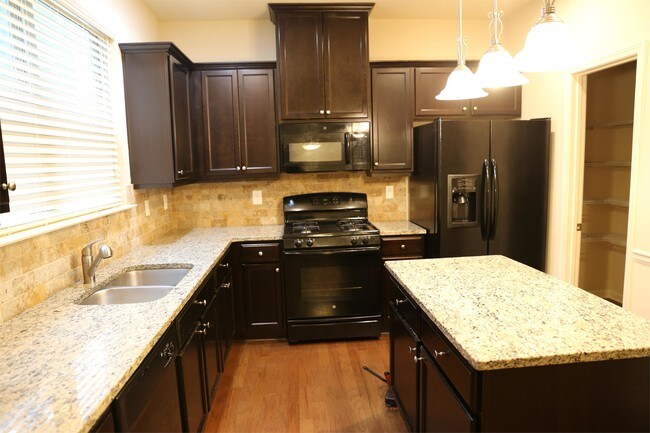 Foto del edificio - 2654 Sardis Chase Ct