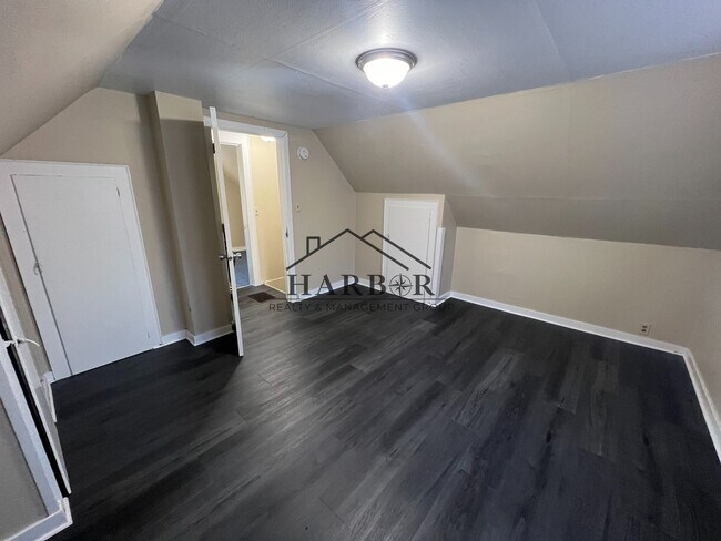 Foto del edificio - 1/2 Off first full month of rent!