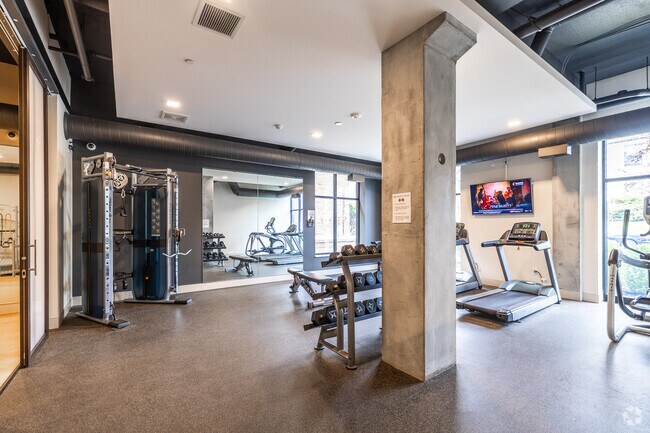 Gimnasio - The Easton Apartments