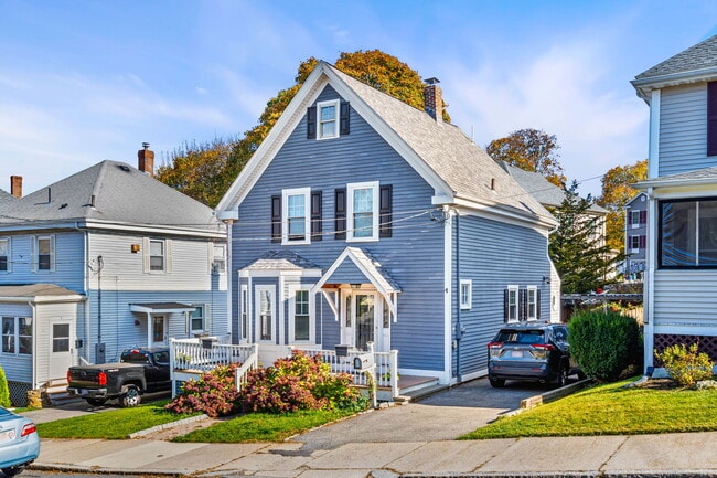 Photo - 6 Rowell Ave House