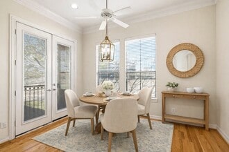 Building Photo - 3022 Orchard Ct