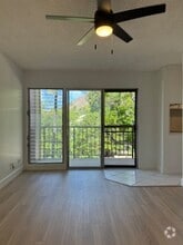 Building Photo - 3721 Kanaina Ave