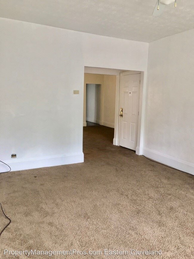 Building Photo - 1509 Glenmont Rd