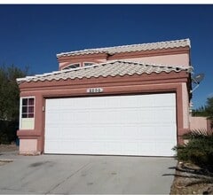 Building Photo - 8200 Hydra Ln