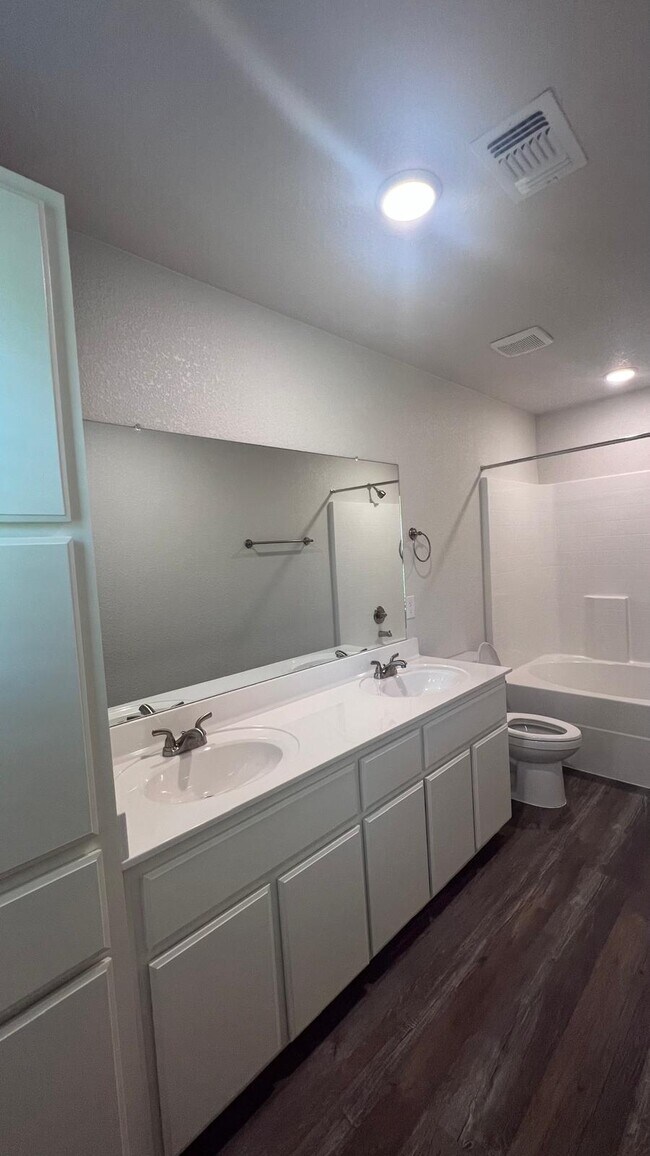Building Photo - 5812 McGregor Loop