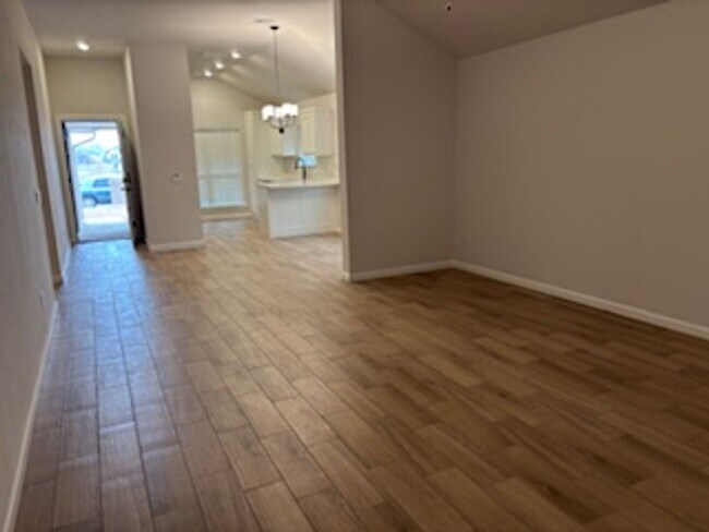 Building Photo - First Month Free - New Home!