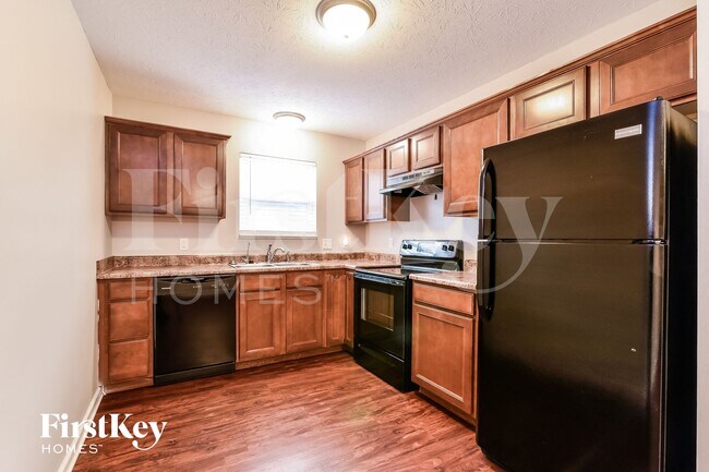 Foto del edificio - 673 Loon Ln