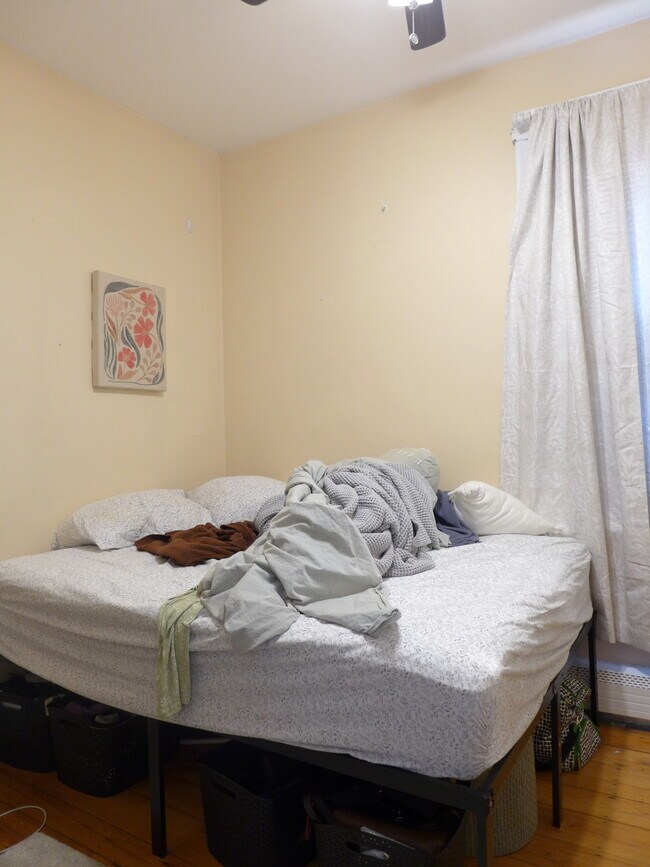 Foto del edificio - 828 Parker St