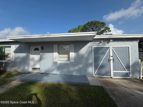 Building Photo - 472 Camel Cir