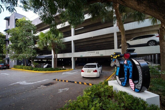 Foto del edificio - 850 N Miami Ave