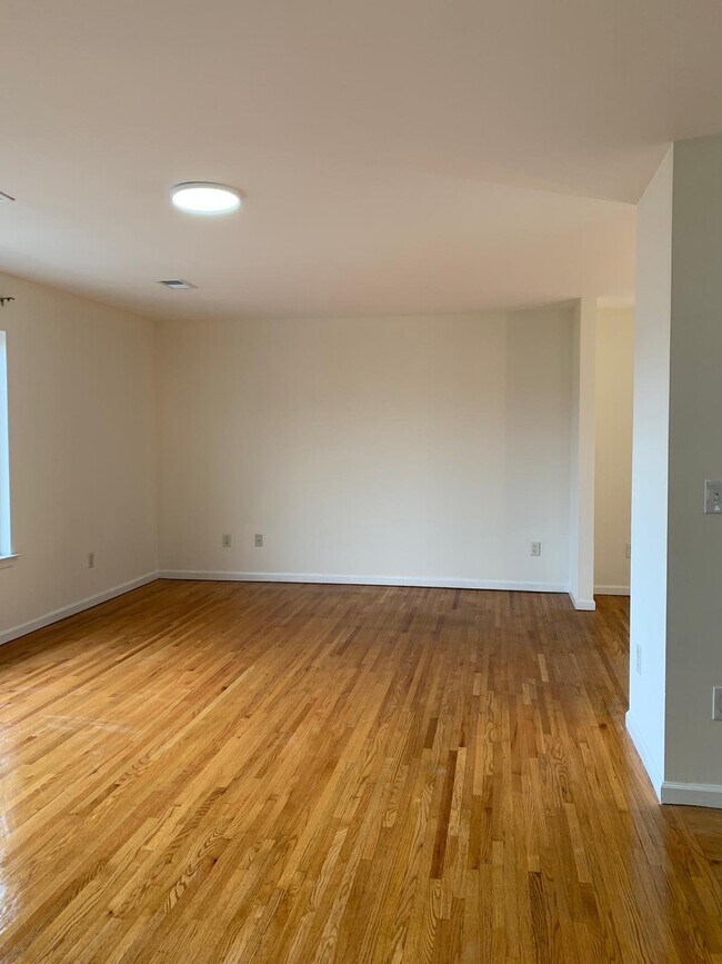 Foto del edificio - 1184 Union St