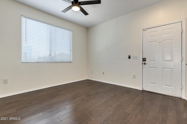 Foto del edificio - 3302 N 7th St