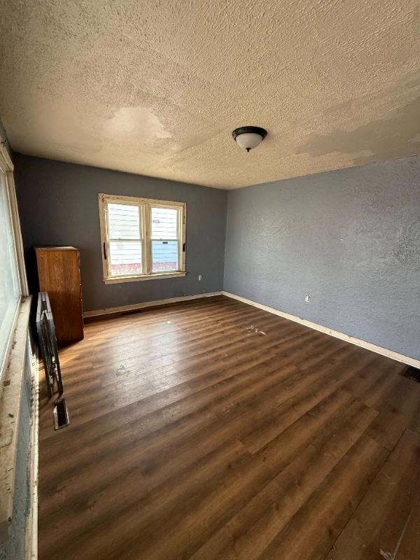 Foto del edificio - 1305 E Whitmer St