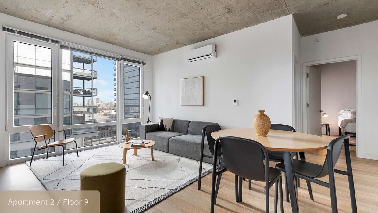 Foto principal - 853 W Blackhawk St