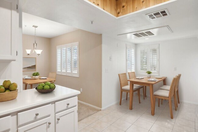 Foto del edificio - 9736 N 95th St