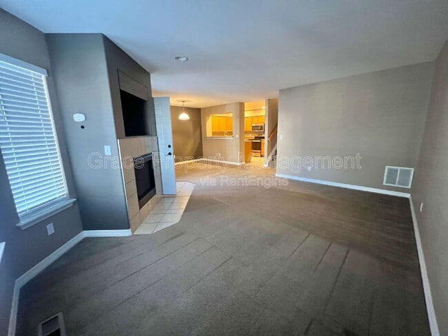 Foto del edificio - 12828 Jasmine St