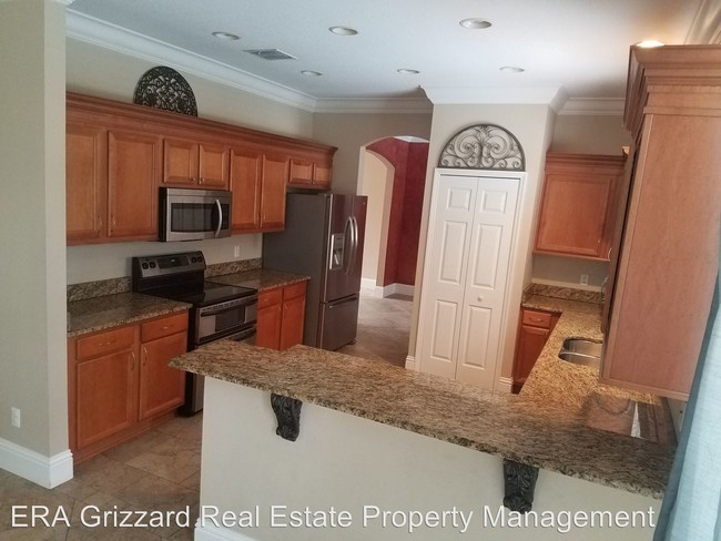 Building Photo - 6 br, 4 bath House - 9851 Osprey Landing Dr.
