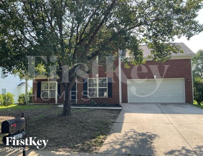 Building Photo - 1027 Enderbury Dr