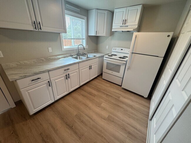 Foto del edificio - (248) BeVille - Town Home - 2 Bedroom / 1 ...