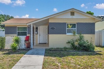 Building Photo - 5900 Cypress St N