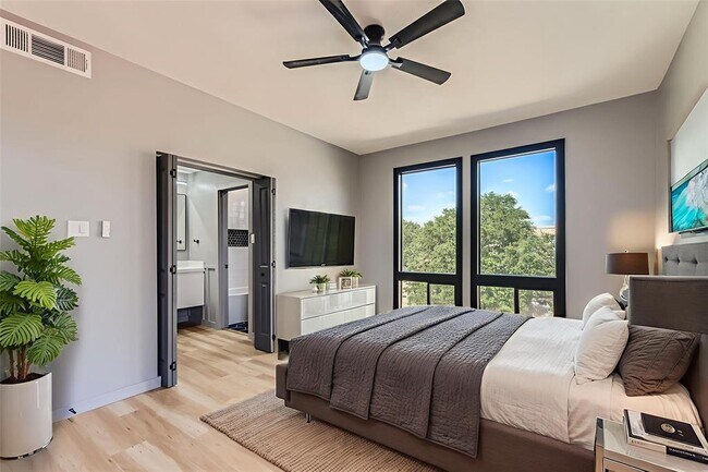 Foto del edificio - 1707 Spyglass Dr