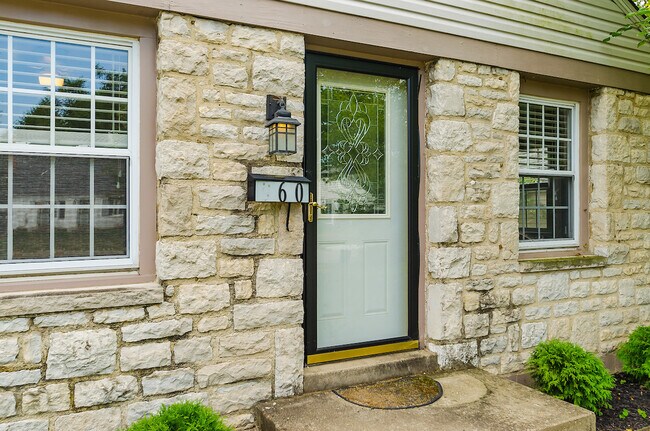 Foto del edificio - 960 Rose Pl