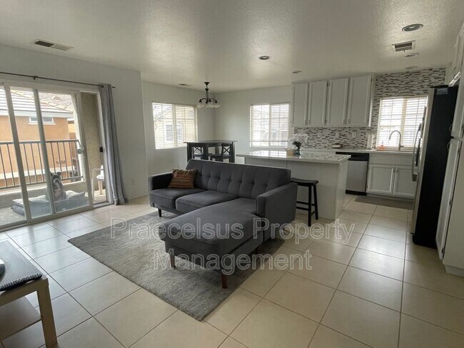 Foto del edificio - 1459 Claude Ln