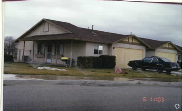 Foto del edificio - 15592 Tonekai Rd