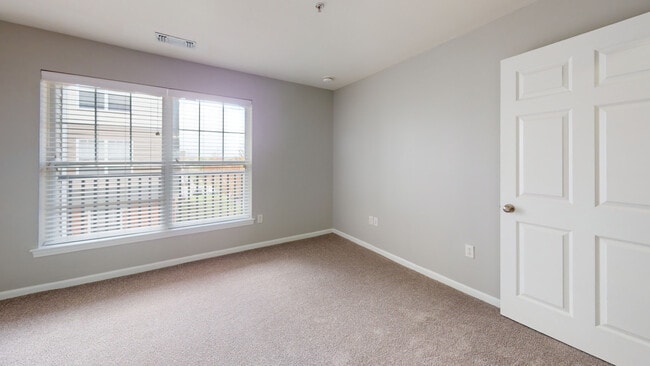 Interior Photo - Bradlee Danvers