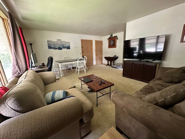 Foto del edificio - 305 N Midvale Blvd